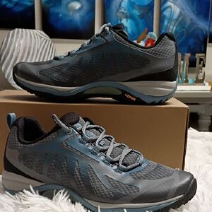 Merrell Women's Sz 8.5 Wide Shoes Trail 🌲